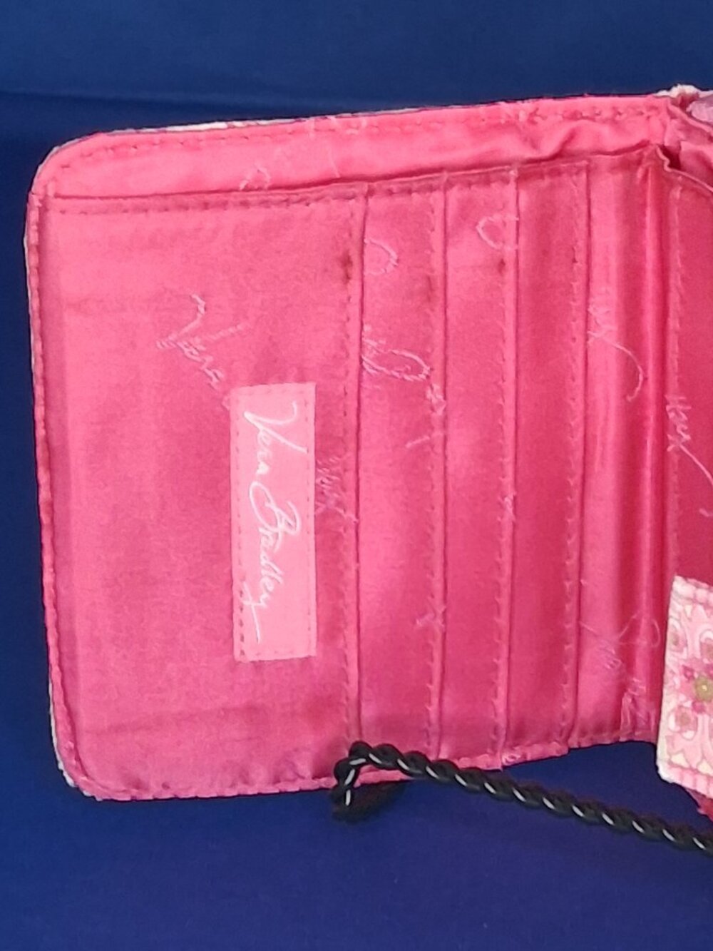 Vera Bradley Pink & Green Floral Quilted Zip-Around Wallet ID Holder Compact - Picture 10 of 10